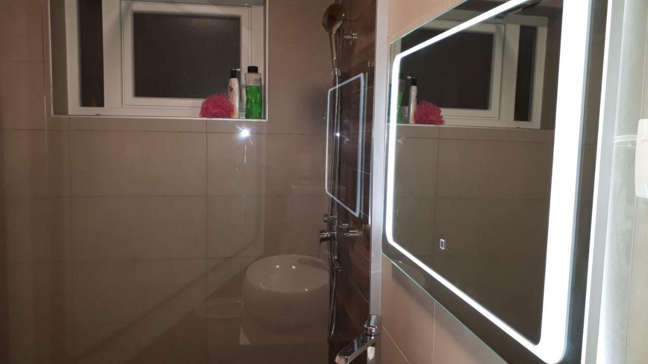 Best4You Apartment - Sea View - 70 M2 - 2 Bedrooms دوبروفينك المظهر الخارجي الصورة
