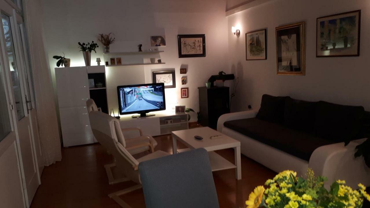 Best4You Apartment - Sea View - 70 M2 - 2 Bedrooms دوبروفينك المظهر الخارجي الصورة