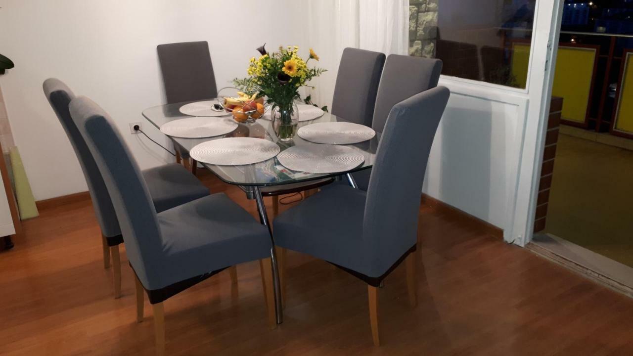Best4You Apartment - Sea View - 70 M2 - 2 Bedrooms دوبروفينك المظهر الخارجي الصورة